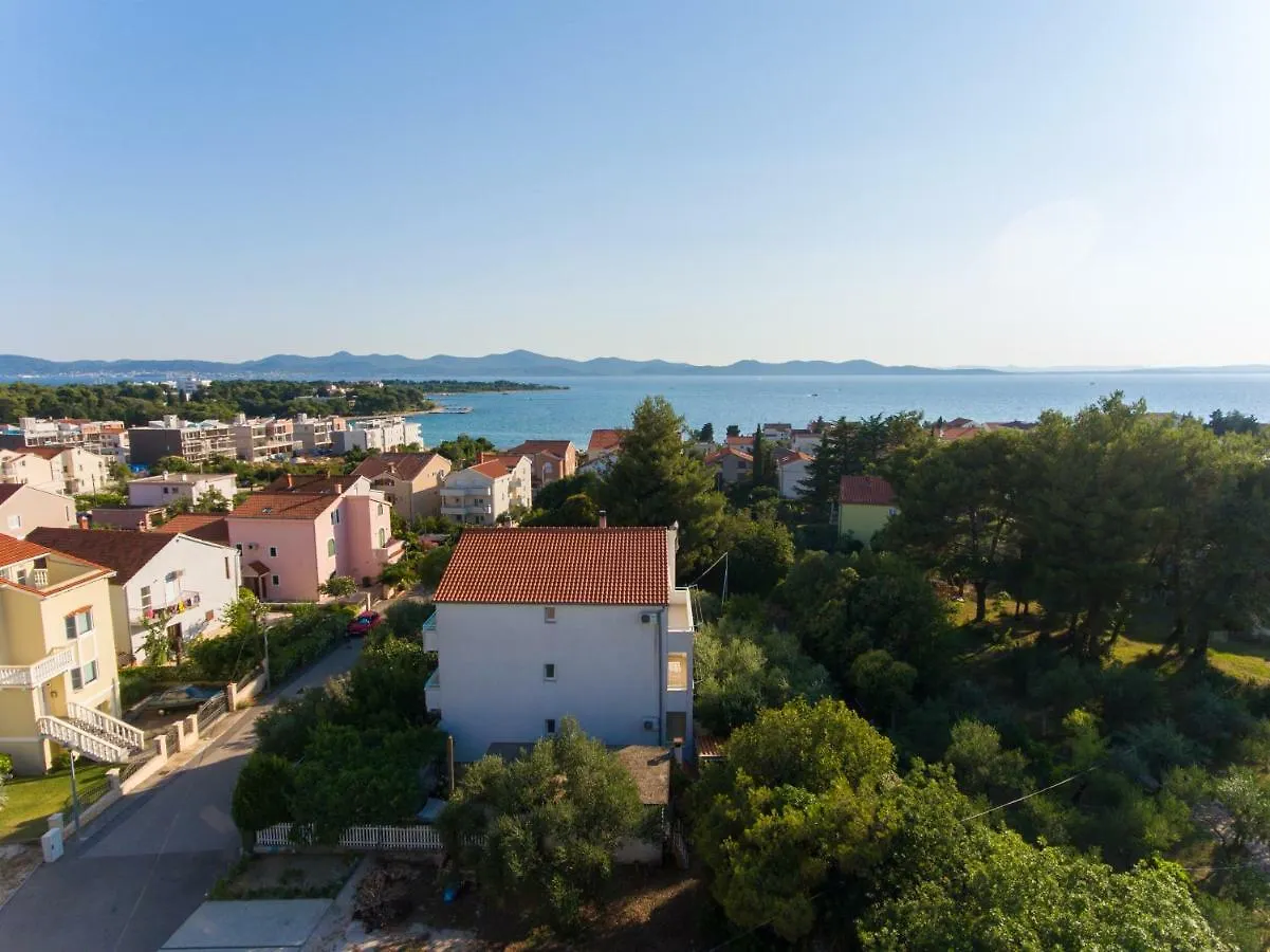 Apartments Villa Lena Zadar 0*,